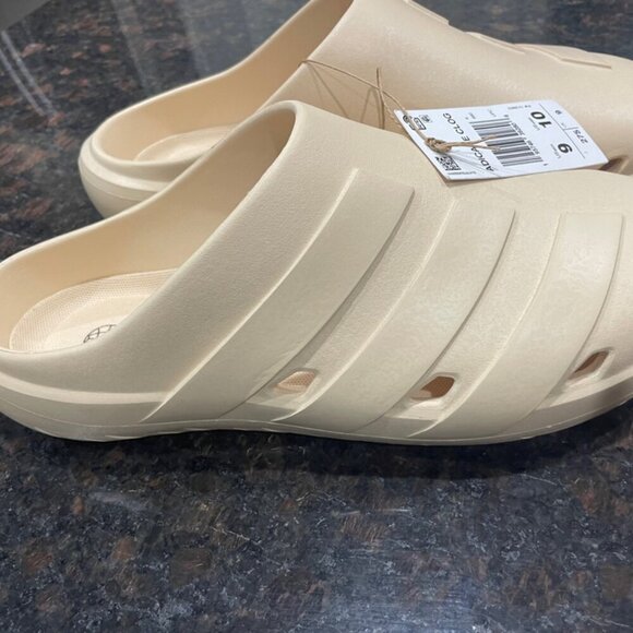 ADIDAS ADICANE CLOGS SLIDES CONFORT TAN COLOR  AESTHETIC SZ 9 MEN WOMAN Sz 10 - Picture 16 of 16